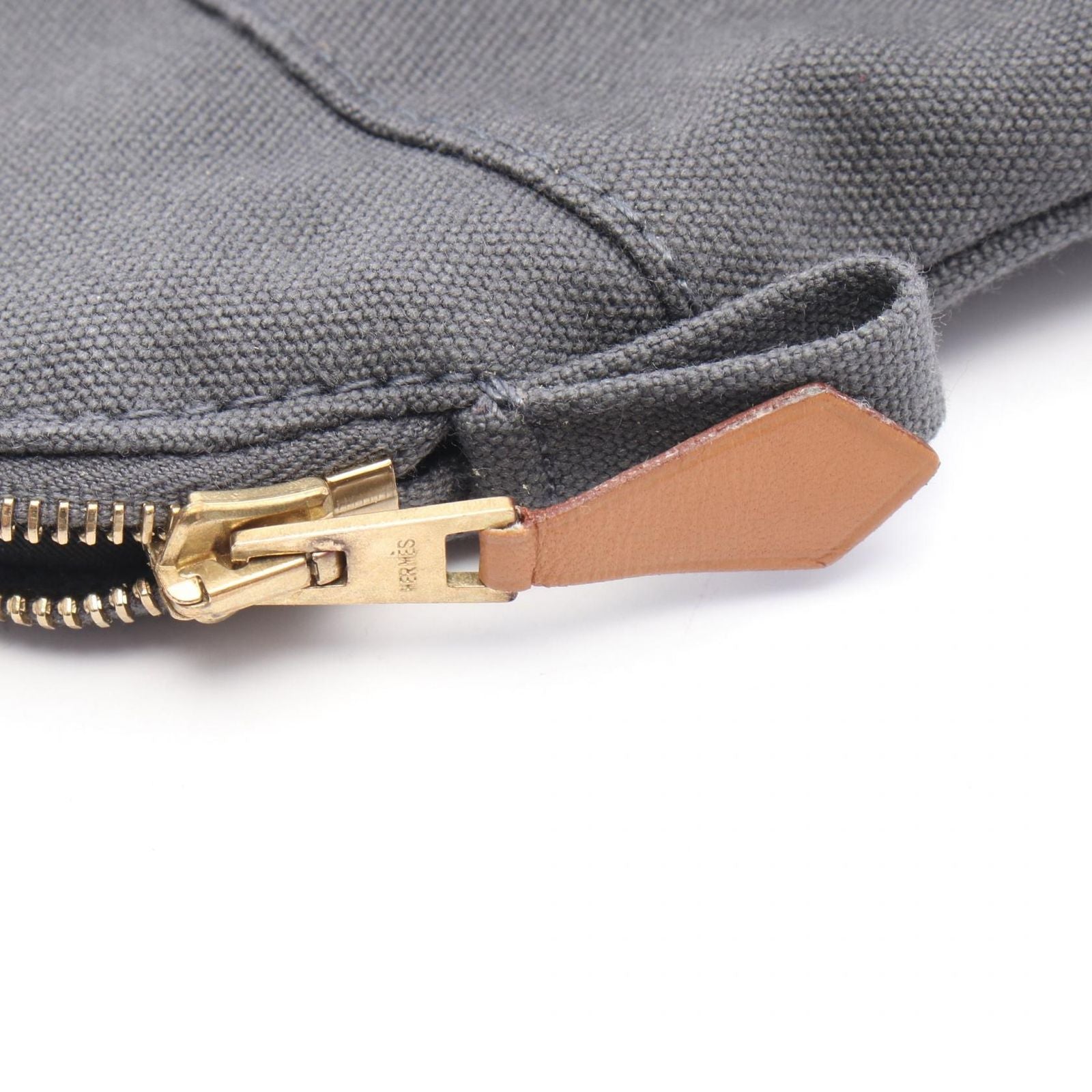 Hermes Pouch 20 Used B