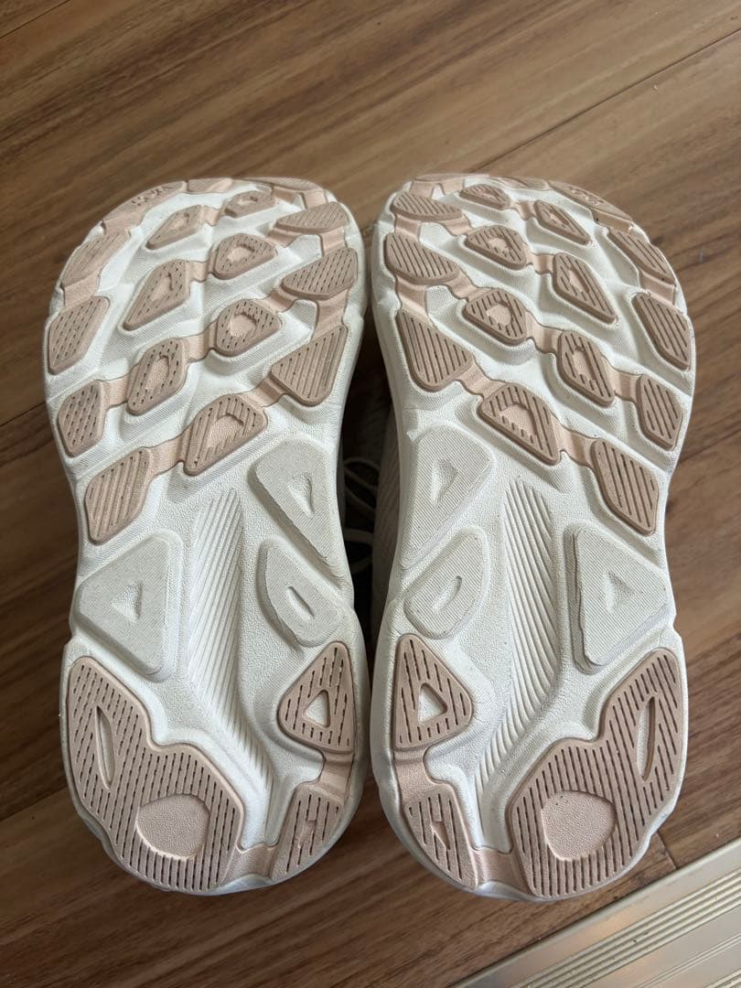 Hoka Oneone Sneakers One For Emmi W Clifton 9