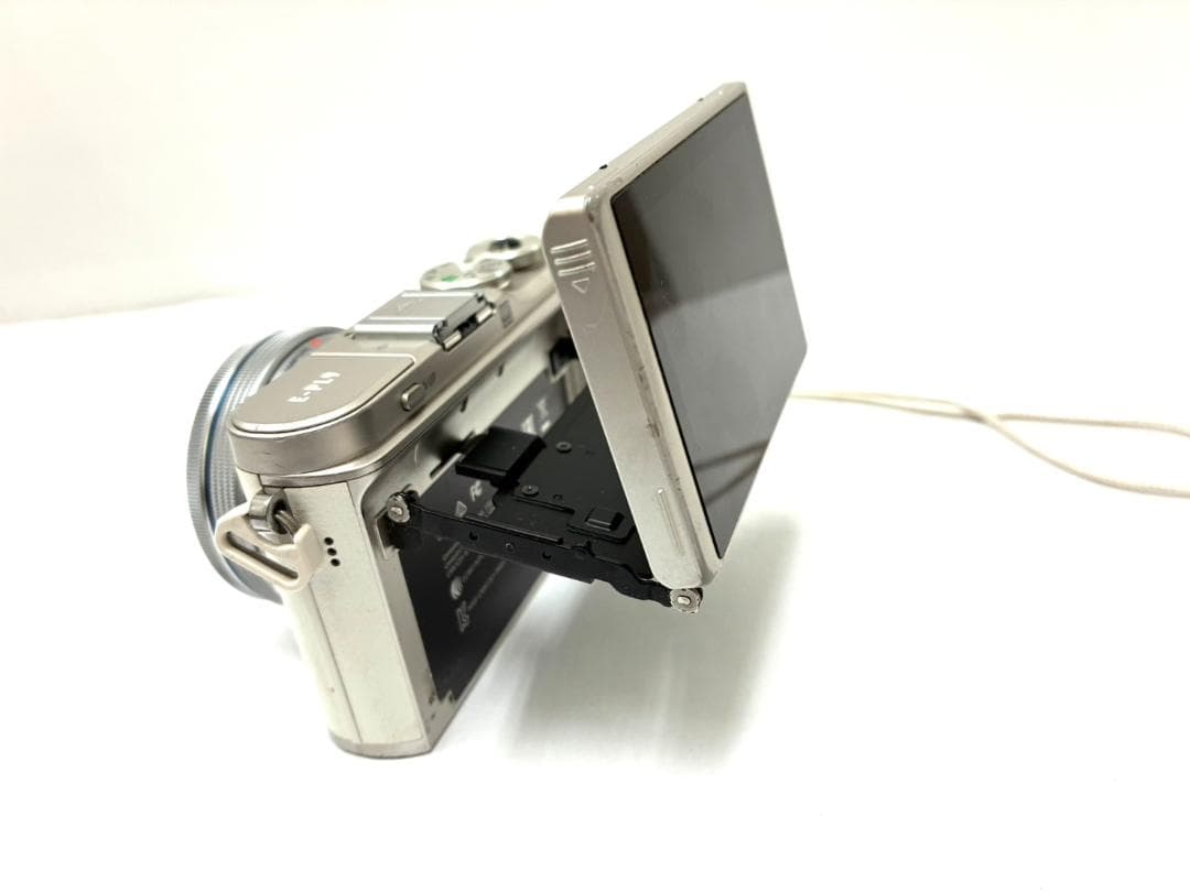 Olympus Mirrorless Interchangeable Lens Cameras 26H1-122 Pen E-Pl9