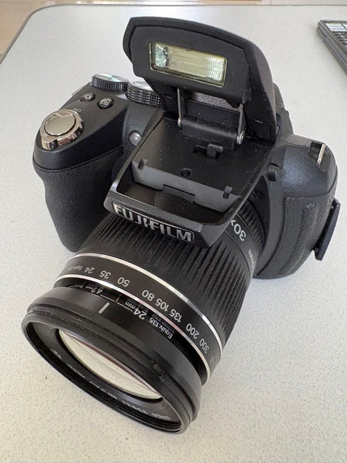 Fujifilm Digital Slrs Hs10