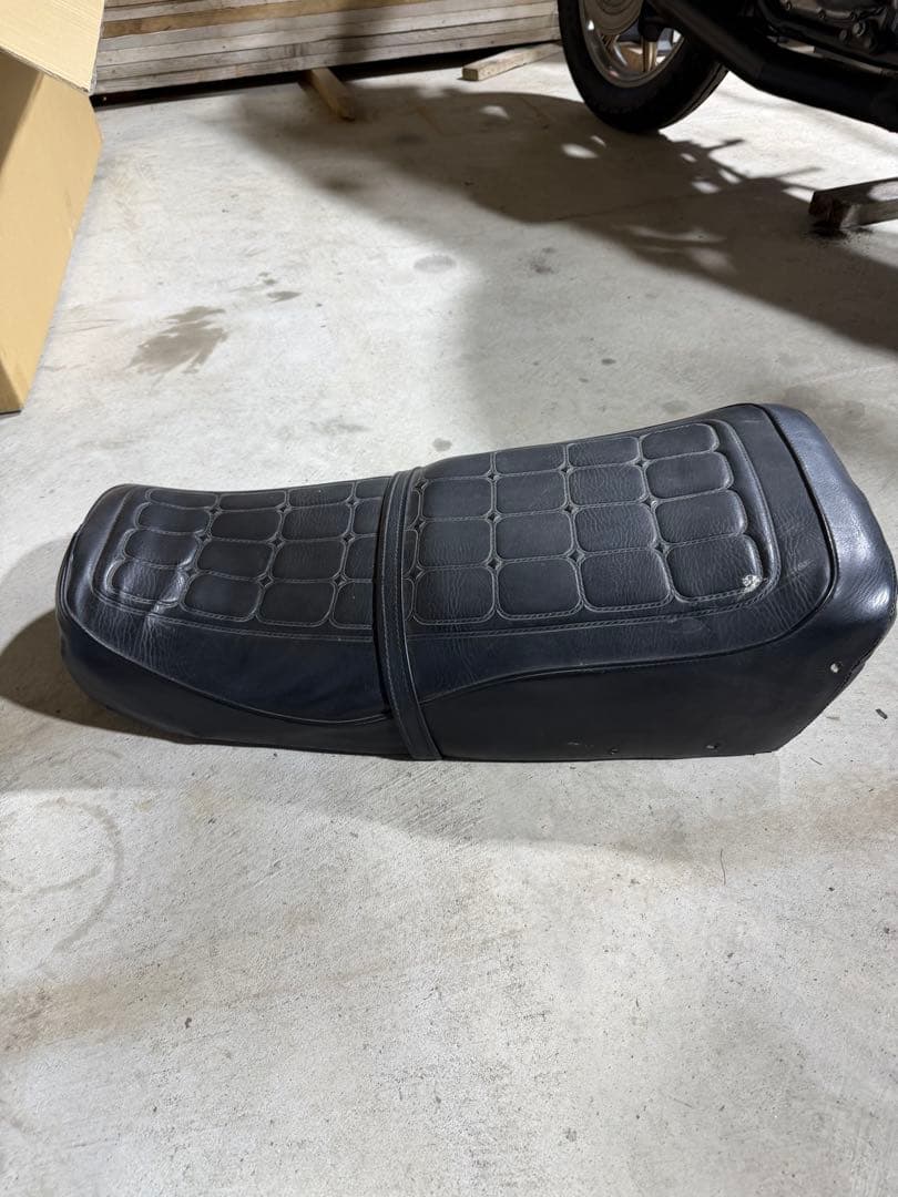 Suzuki Seat Gs750G