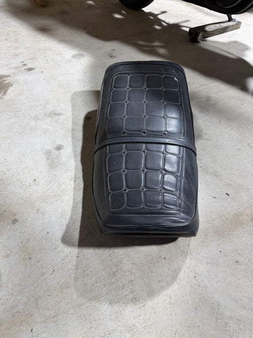 Suzuki Seat Gs750G