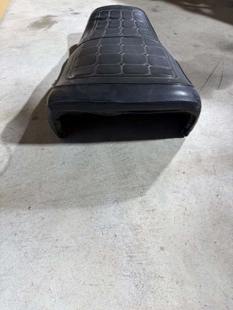 Suzuki Seat Gs750G