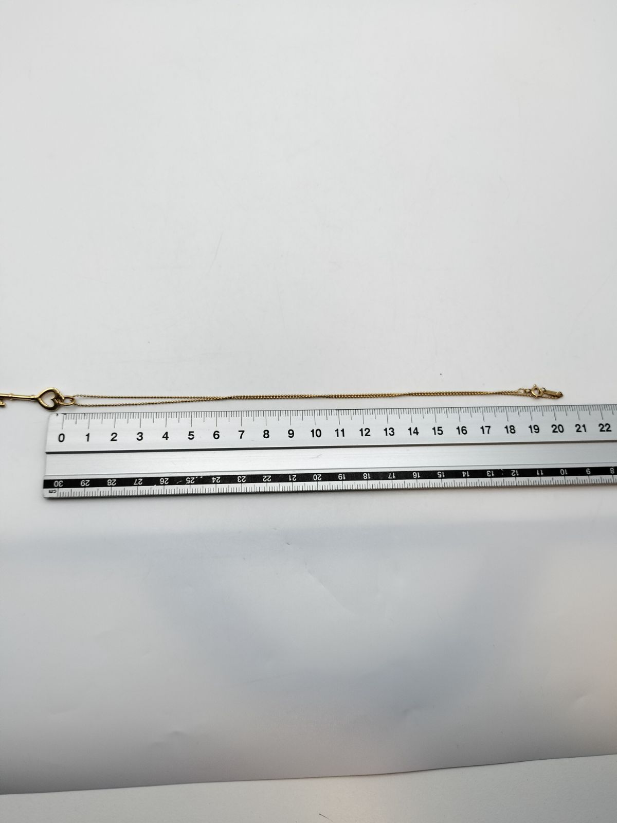 Tiffany Necklace Co. K18 750 J2220