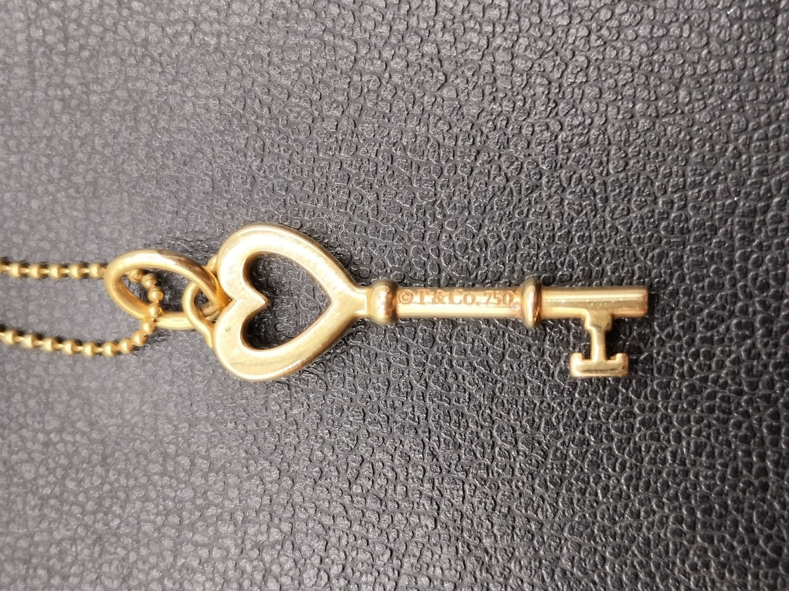 Tiffany Necklace Co. K18 750 J2220