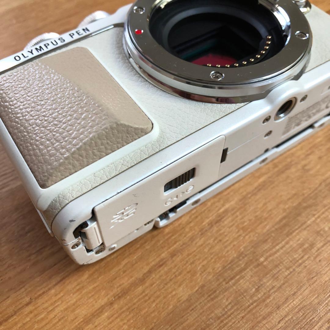 Olympus Mirrorless Interchangeable Lens Cameras Pen E-Pl7