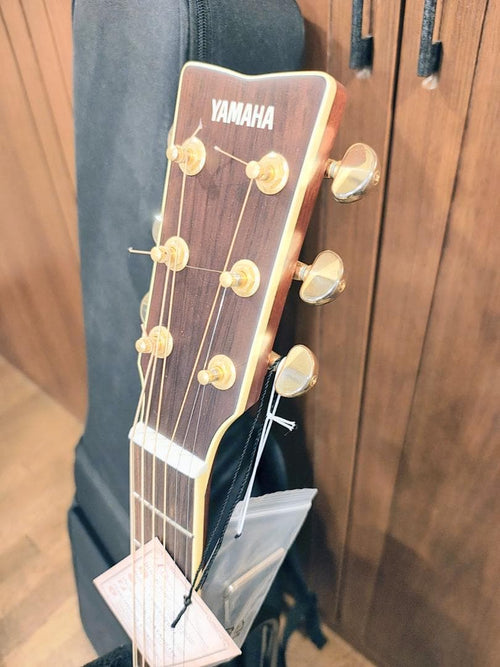 Yamaha Acoustic Guitar Ls6 Are 000 Bs