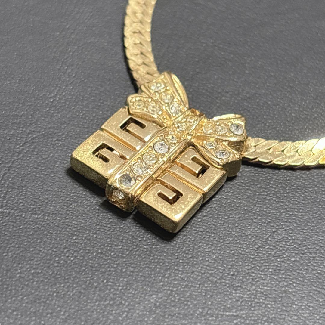 Givenchy Necklaces