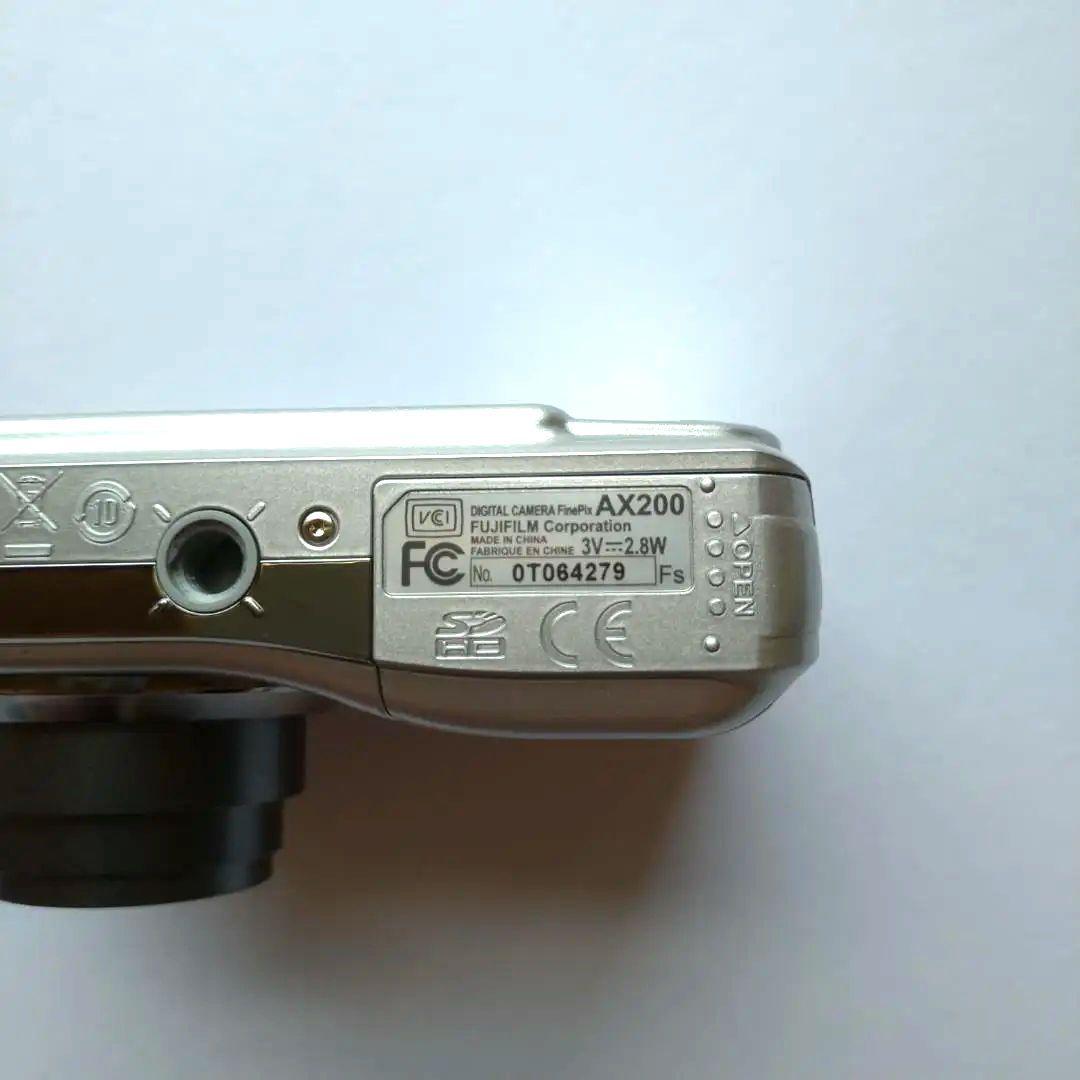 Fujifilm Compact Digital Camera Finepix Ax200