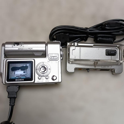 Sony Compact Digital Cameras Cyber-Shot Dsc-F77A 4.0Mp