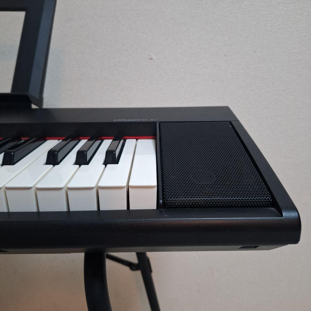 Yamaha Keyboards Digital Pianos Np-11