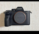 Sony Mirrorless Interchangeable Lens Cameras 7Iv