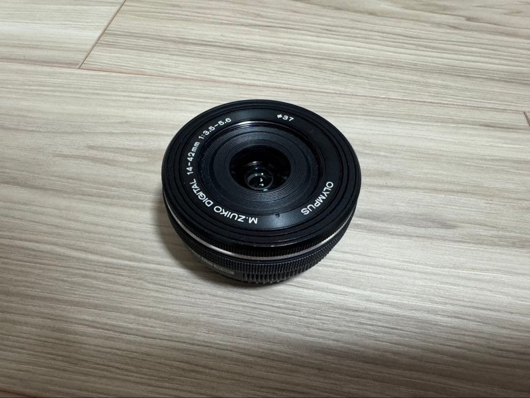 Olympus Mirrorless Interchangeable Lens Cameras Om-D E-M10