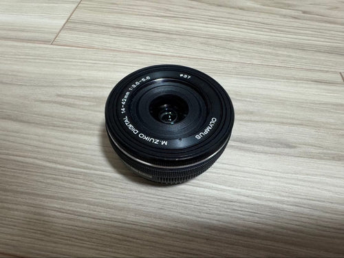 Olympus Mirrorless Interchangeable Lens Cameras Om-D E-M10