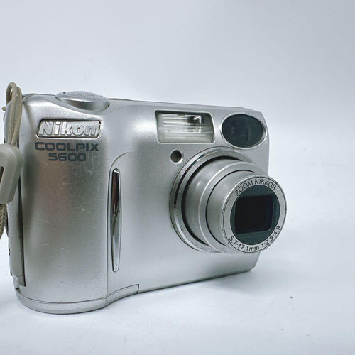 Nikon Compact Digital Cameras Coolpix E5600