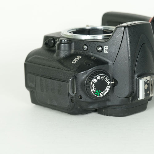 Nikon Digital Slr 14,694 D90 F