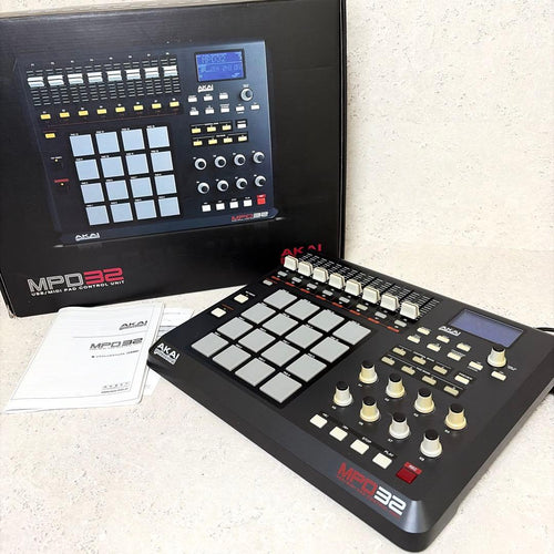 Akai Professional Midi Keyboards Pads Mpd32