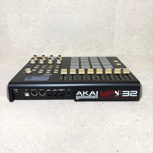 Akai Professional Midi Keyboards Pads Mpd32