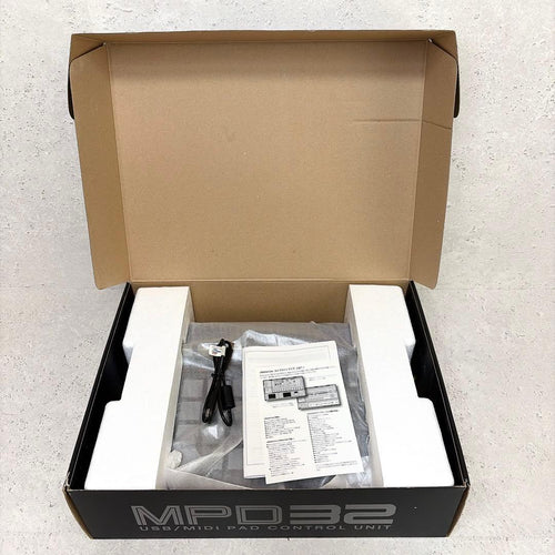 Akai Professional Midi Keyboards Pads Mpd32
