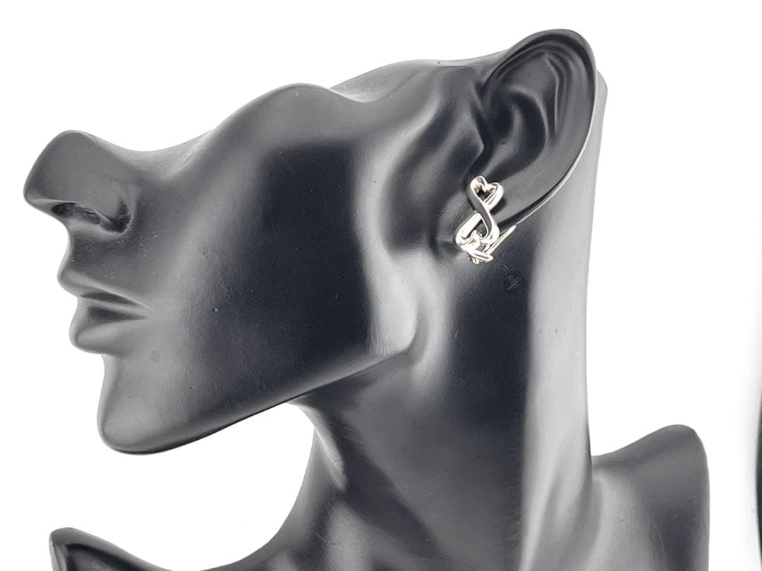 Tiffany Earrings (Pairs) D109 925