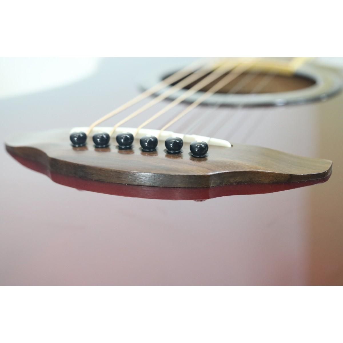 Yamaha Acoustic Guitar