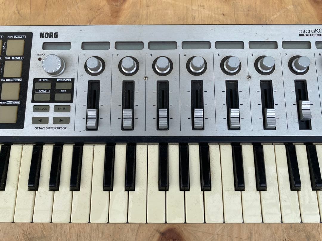 Korg Midi Keyboards Pads Mc-1 Micro Kontrol Studio