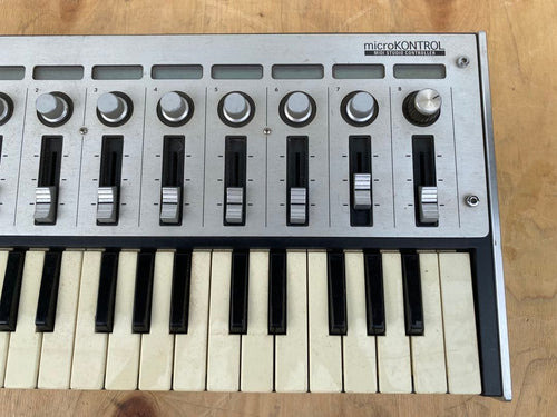 Korg Midi Keyboards Pads Mc-1 Micro Kontrol Studio
