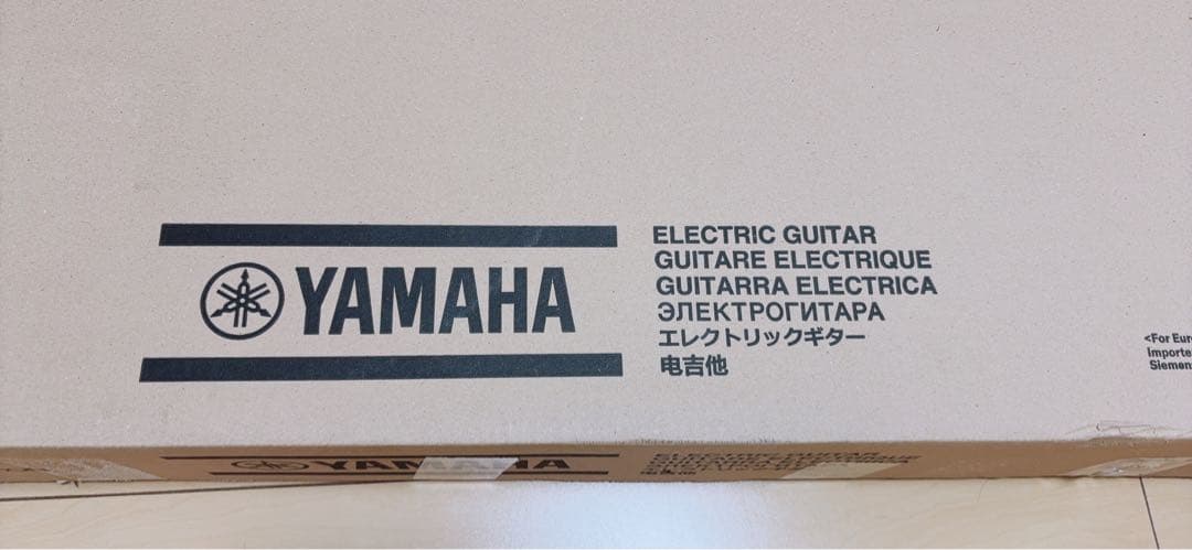 Yamaha Electric Guitars 650 611V