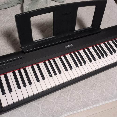 Yamaha Keyboards Digital Pianos Np-15B