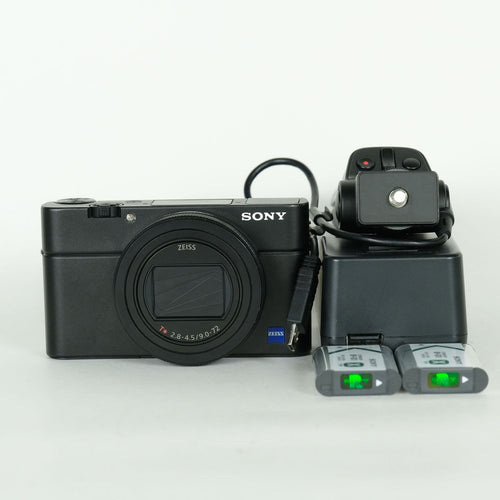 Sony Compact Digital Camera 2 Cyber-Shot Dsc-Rx100M6