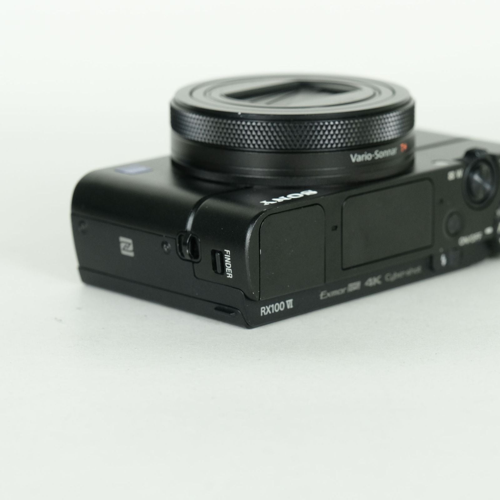 Sony Compact Digital Camera 2 Cyber-Shot Dsc-Rx100M6