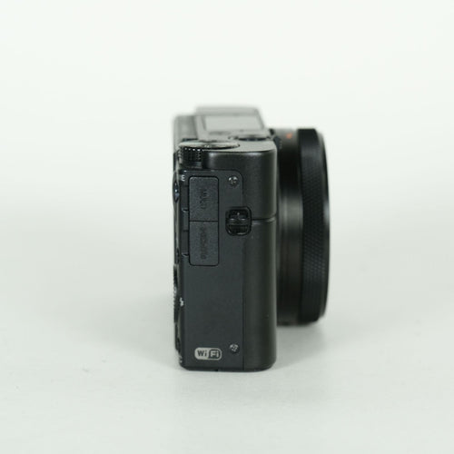 Sony Compact Digital Camera 2 Cyber-Shot Dsc-Rx100M6