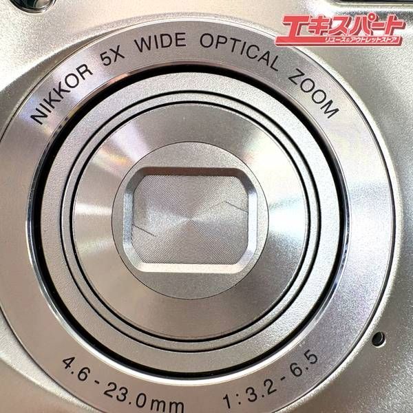 Nikon Compact Digital Camera Coolpix L30