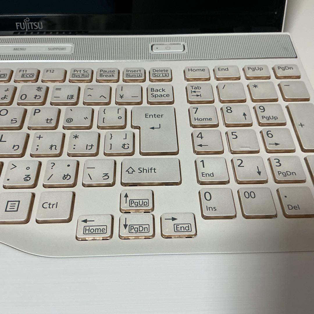 Fujitsu Windows Notebook Body Corei7 8 M.2Ssd256Gb