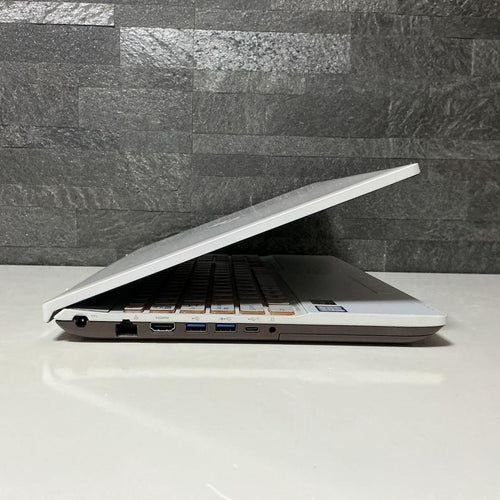 Fujitsu Windows Notebook Body Corei7 8 M.2Ssd256Gb