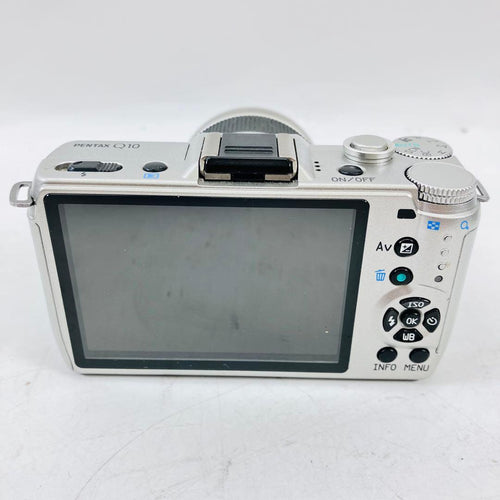 Pentax Mirrorless Interchangeable Lens Cameras Q10
