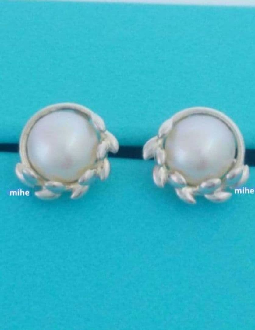Tiffany Earrings (Pairs)