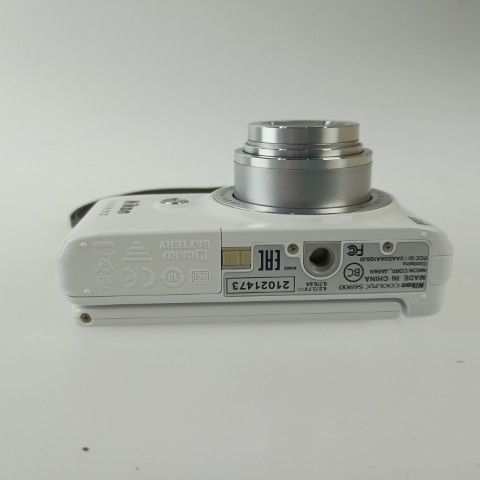 Nikon Compact Digital Camera Coolpix S6900 White