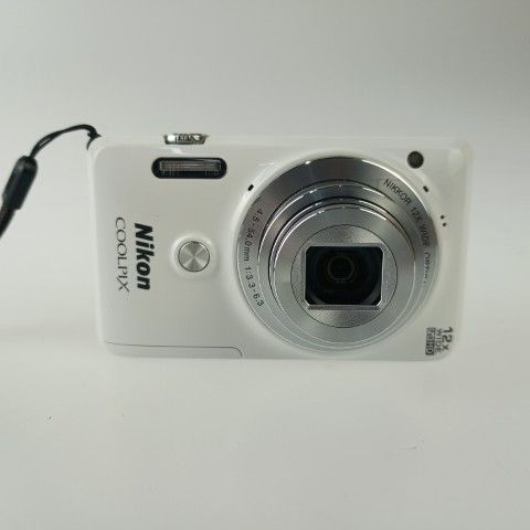 Nikon Compact Digital Camera Coolpix S6900 White