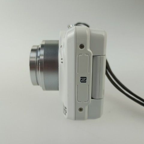 Nikon Compact Digital Camera Coolpix S6900 White