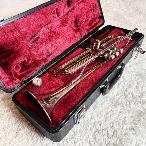 Trumpets Yamaha Ytr-136