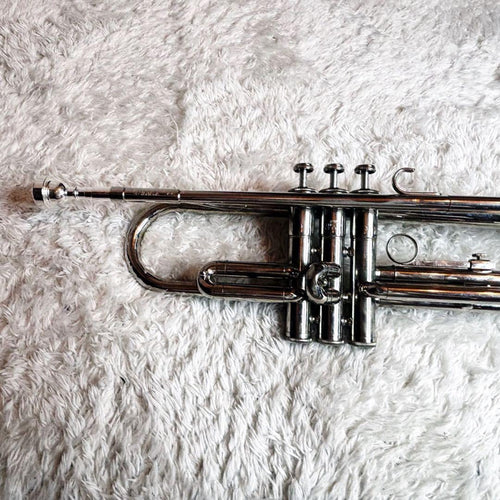 Trumpets Yamaha Ytr-136