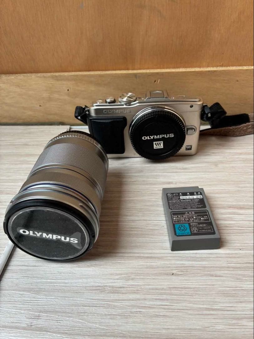 Mirrorless Interchangeable Lens Cameras Olympus Pen Lite E-Pl6