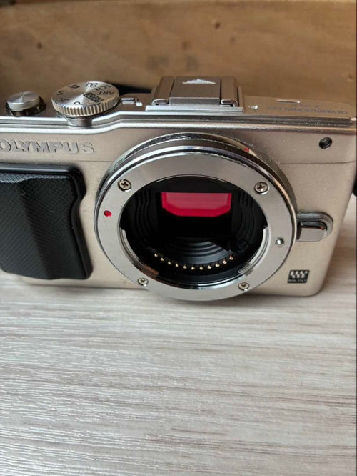 Mirrorless Interchangeable Lens Cameras Olympus Pen Lite E-Pl6