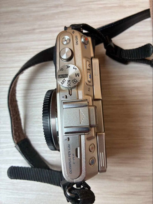 Mirrorless Interchangeable Lens Cameras Olympus Pen Lite E-Pl6