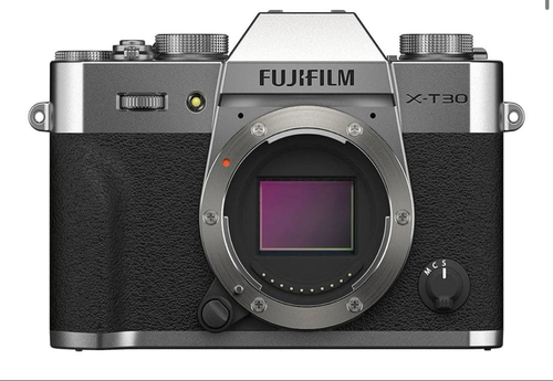 Fujifilm Mirrorless Interchangeable Lips A*A Xt30Ii+Xc35