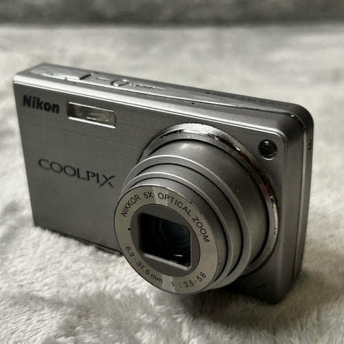 Nikon Compact Digital Cameras 2 Coolpix S550