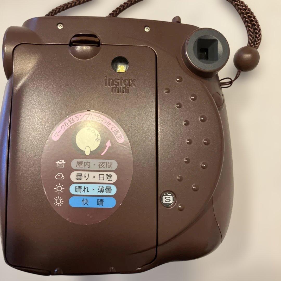 Fujifilm Instant Camera Body Fujinonlens Focus Range