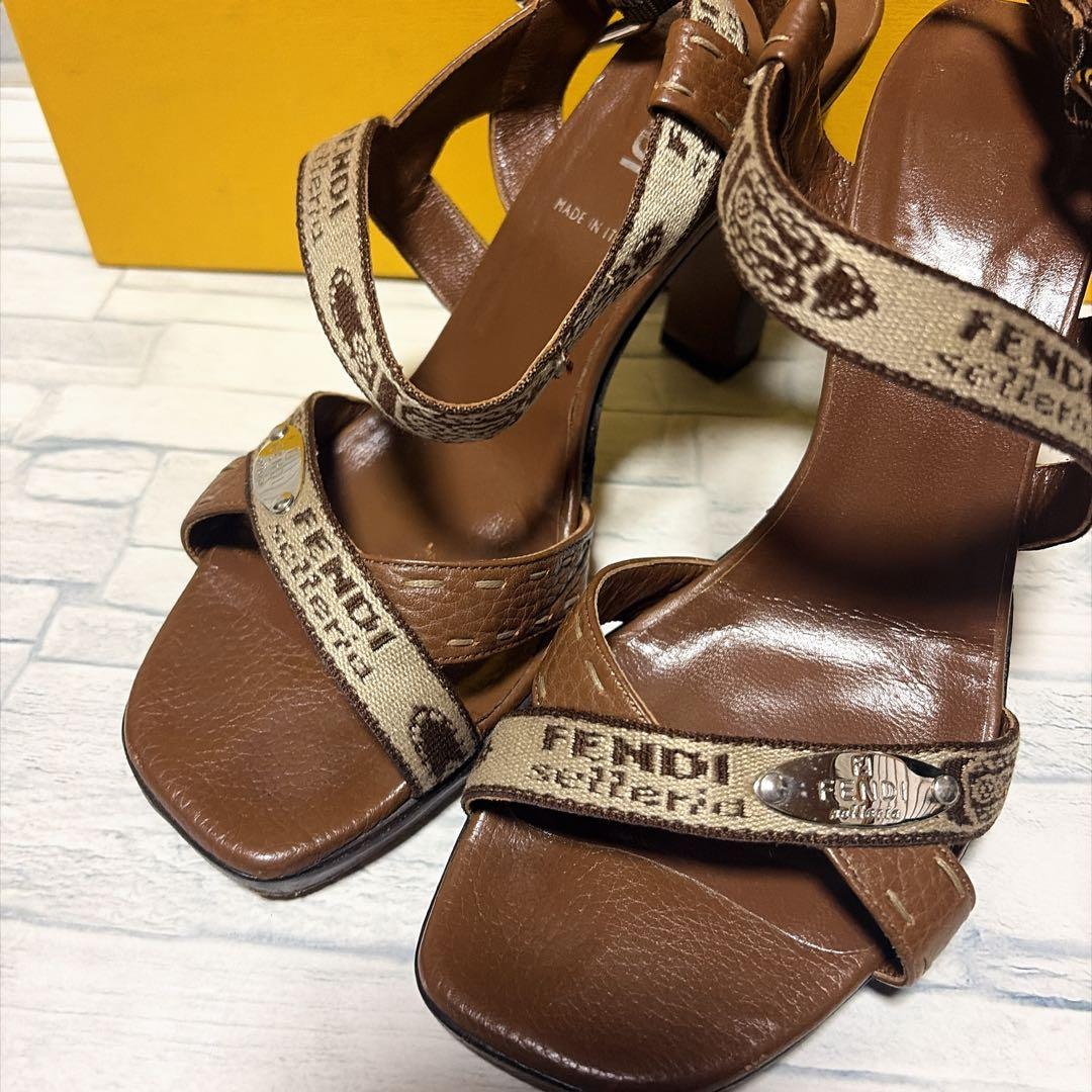 Fendi Sandals Selleria 90