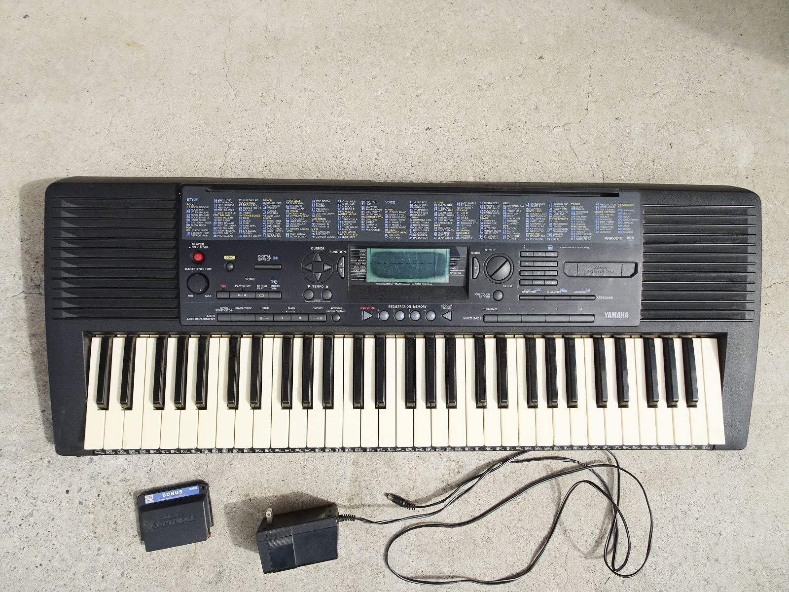 Keyboard Electronic Piano Yamaha Psr-320 61 Midi